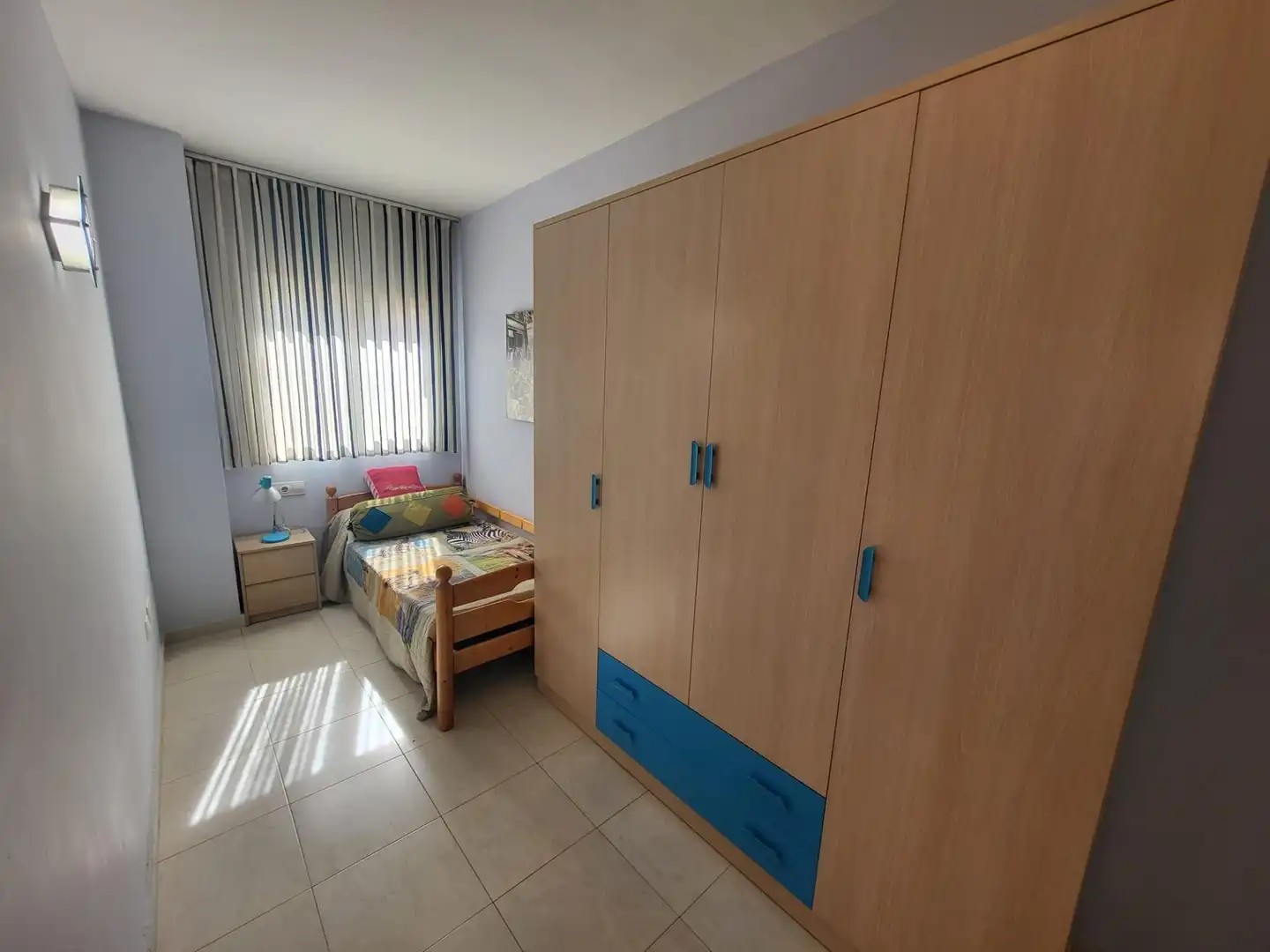 Schlafzimmer von Erdgeschoss zum Verkauf in Salou mit Klimaanlage, Heizung und Terrasse