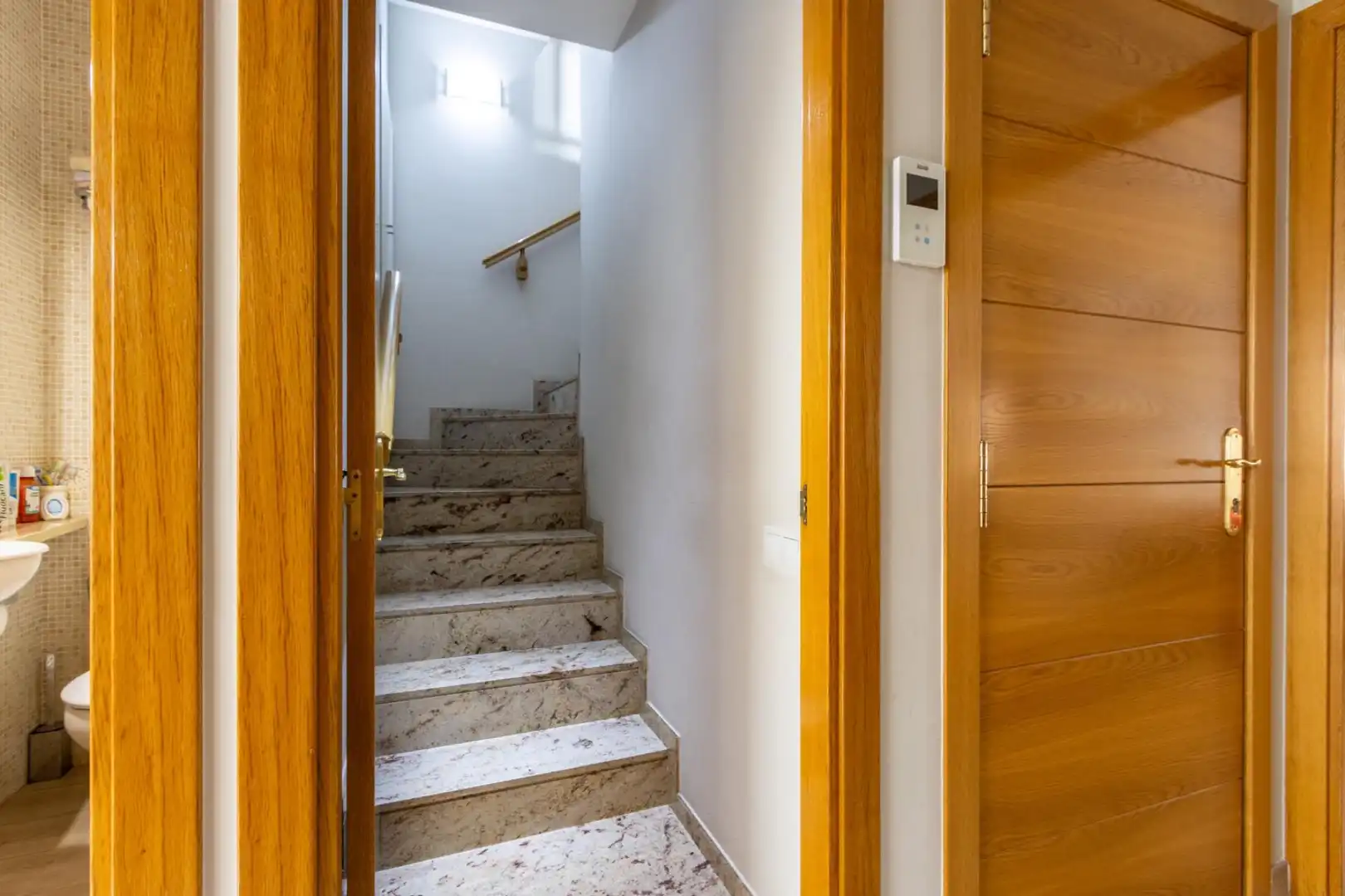 Casa adosada en venda en Castellar del Vallès amb Aire condicionat, Calefacció i Jardí privat