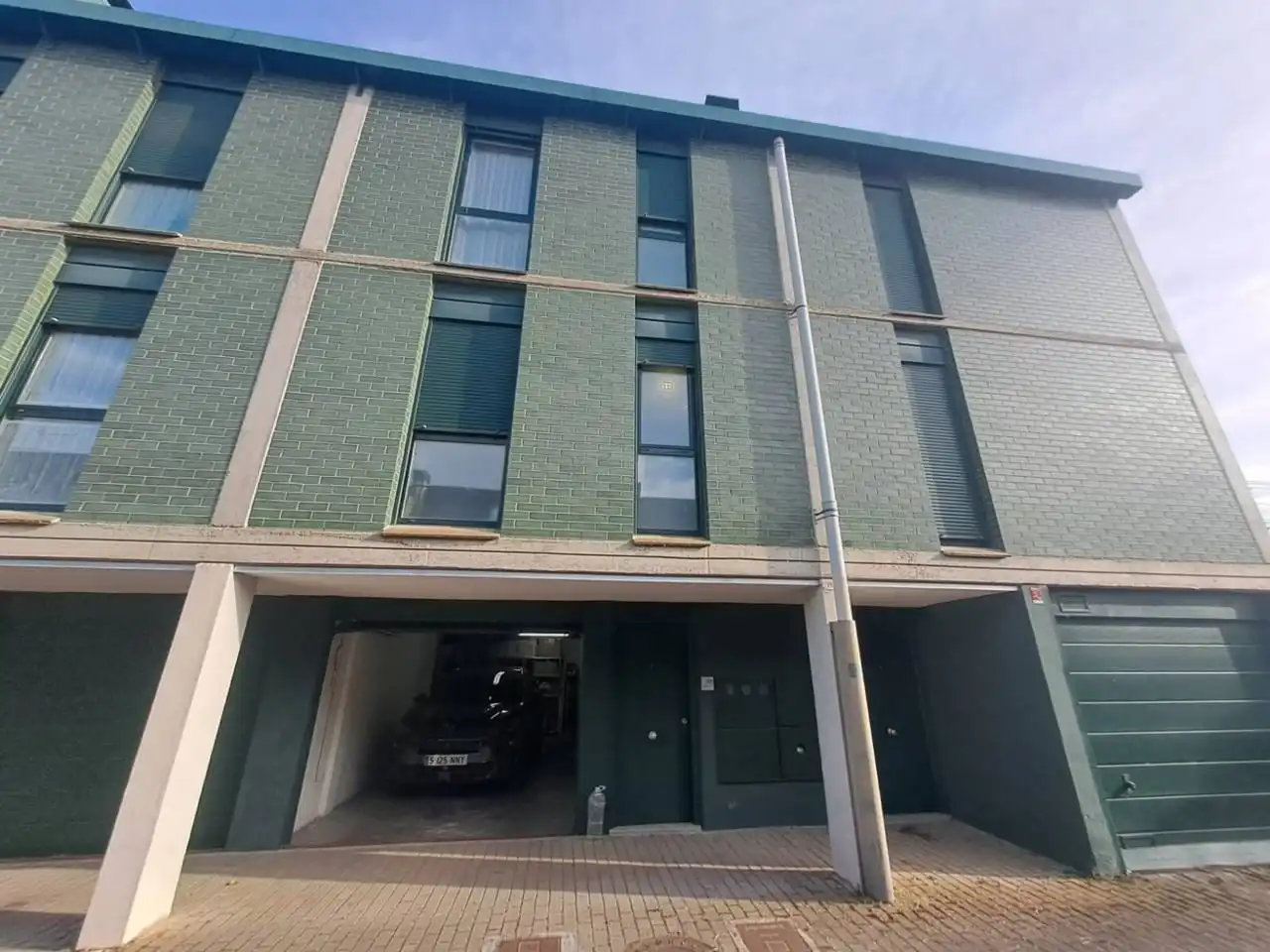 Vista exterior de Casa o chalet en venta en Valdorros con Calefacción, Jardín privado y Terraza