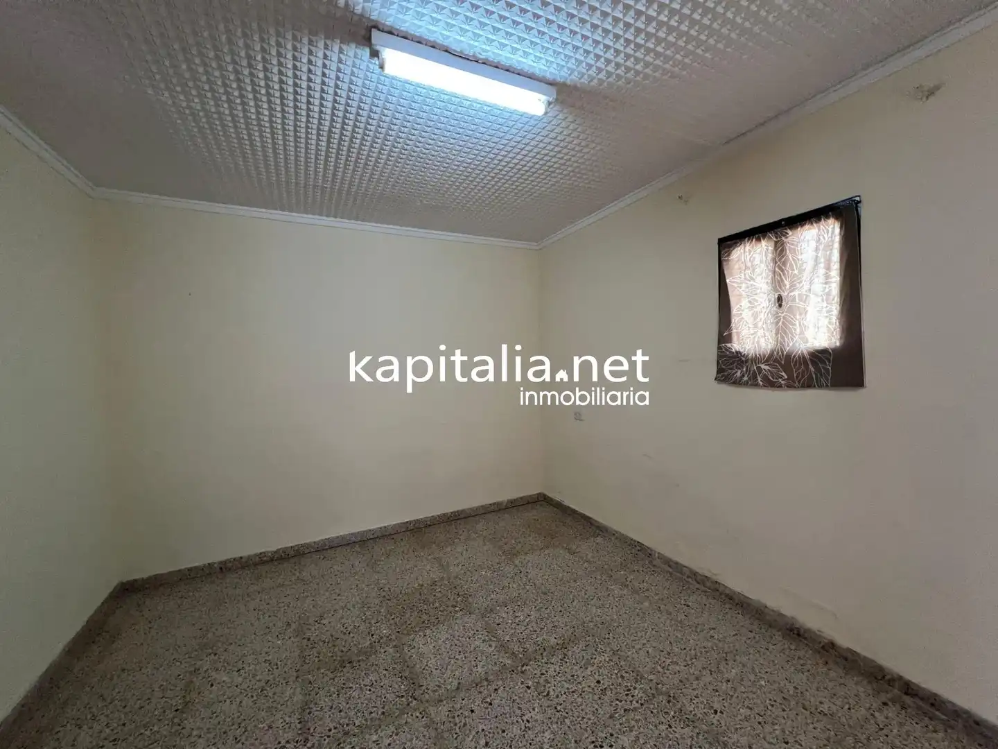 Dormitori de Casa o xalet en venda en Ontinyent amb Traster i Piscina