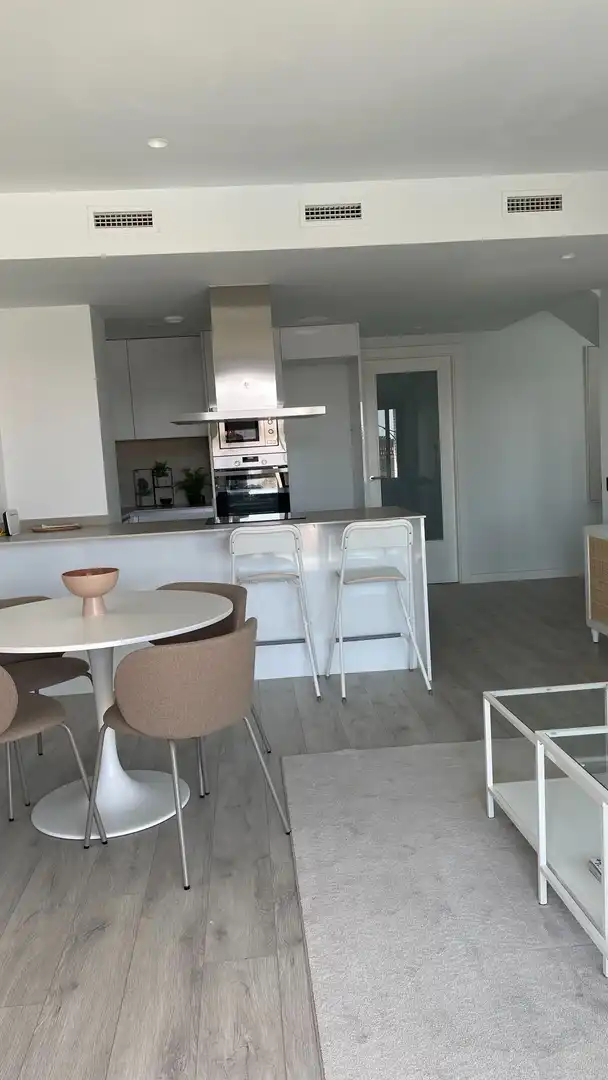 Cuina de Dúplex en venda en Mataró amb Aire condicionat, Calefacció i Terrassa