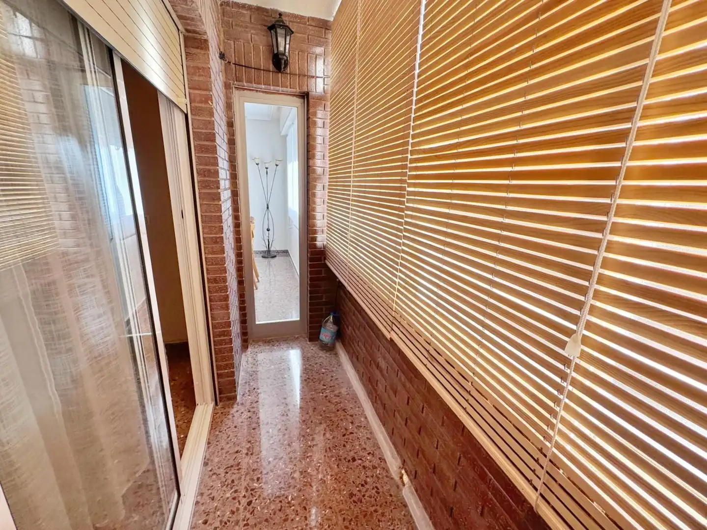 Piso de alquiler en Petrer con Aire acondicionado, Amueblado y Balcón