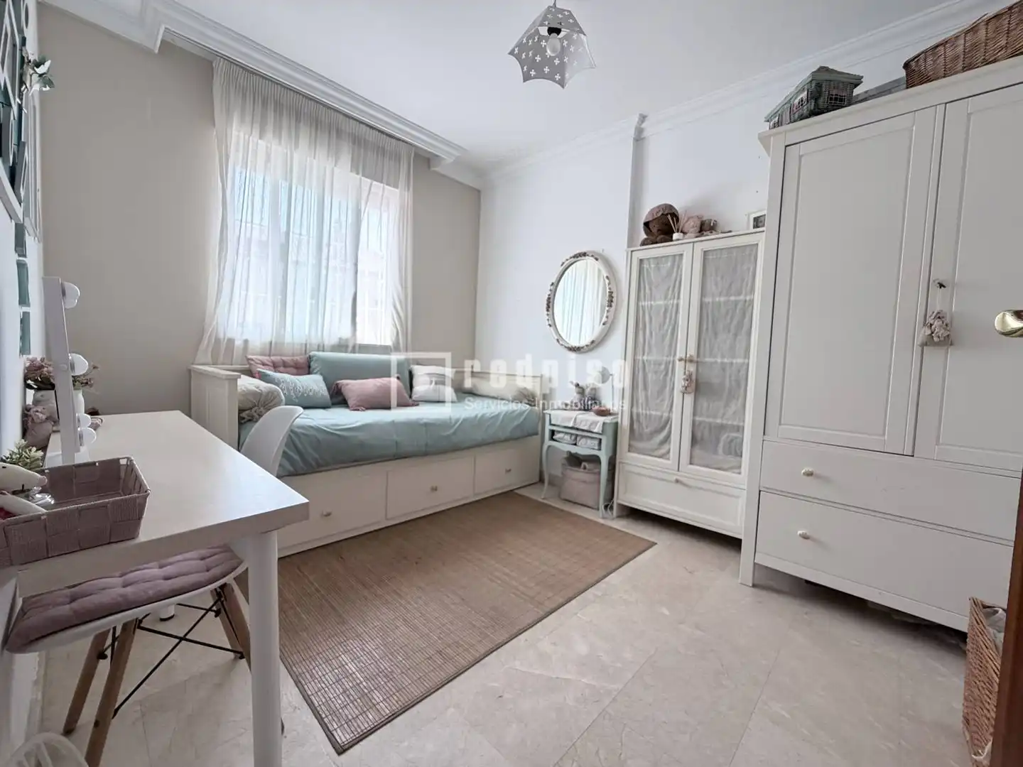 Habitación de Casa o chalet en venta en Rincón de la Victoria con Aire acondicionado, Terraza y Amueblado