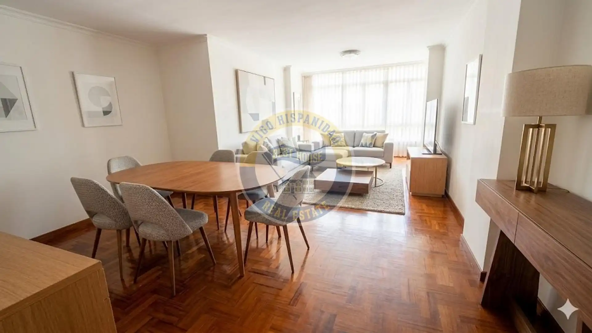 Living room of Flat for sale in Vigo   with Parquet flooring and Storage room