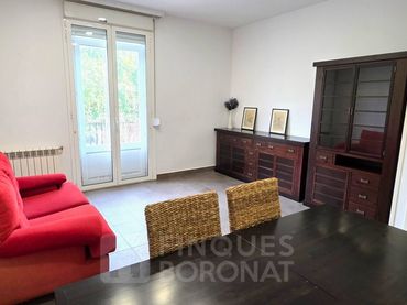 Piso con balcón en venta en Rambla Nova