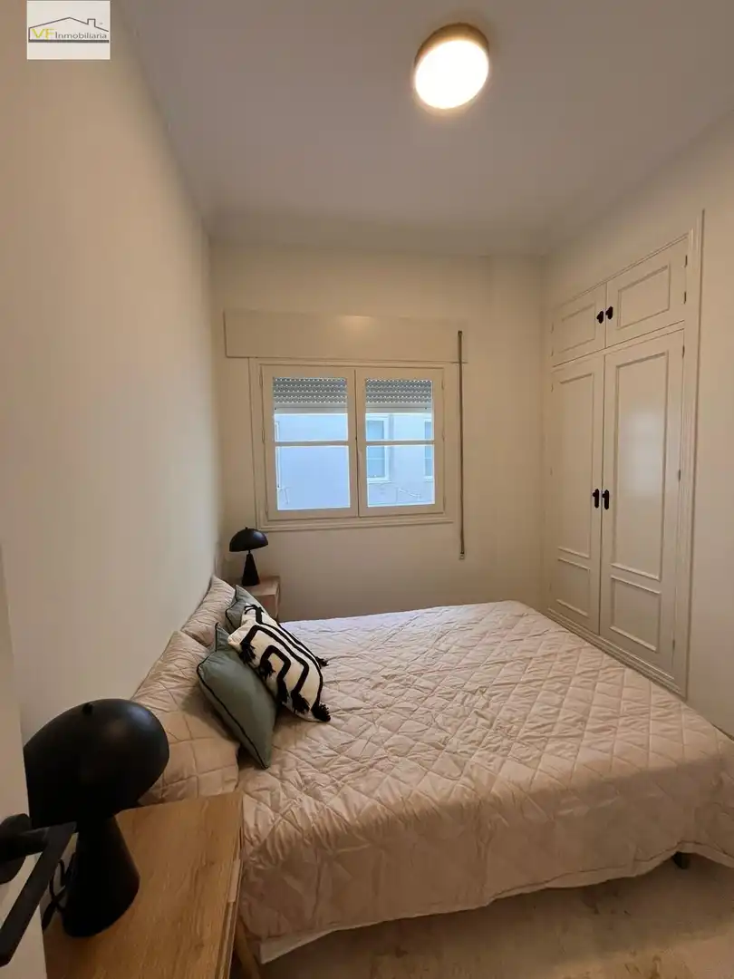 Bedroom of Flat for sale in Málaga  with Air Conditioner and Balcony