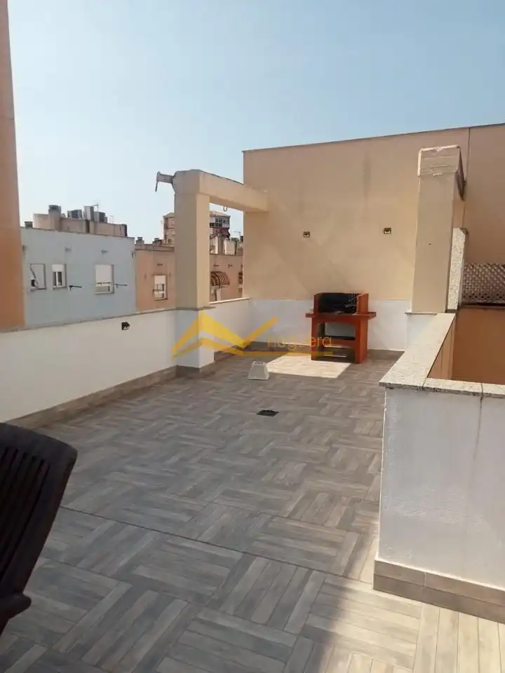 Terraza de Ático en venta en Linares con Terraza y Trastero
