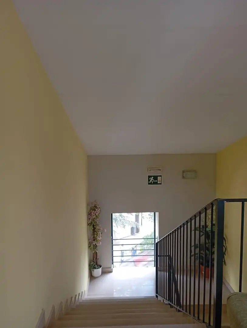 Edificio en venta en Baños de Montemayor