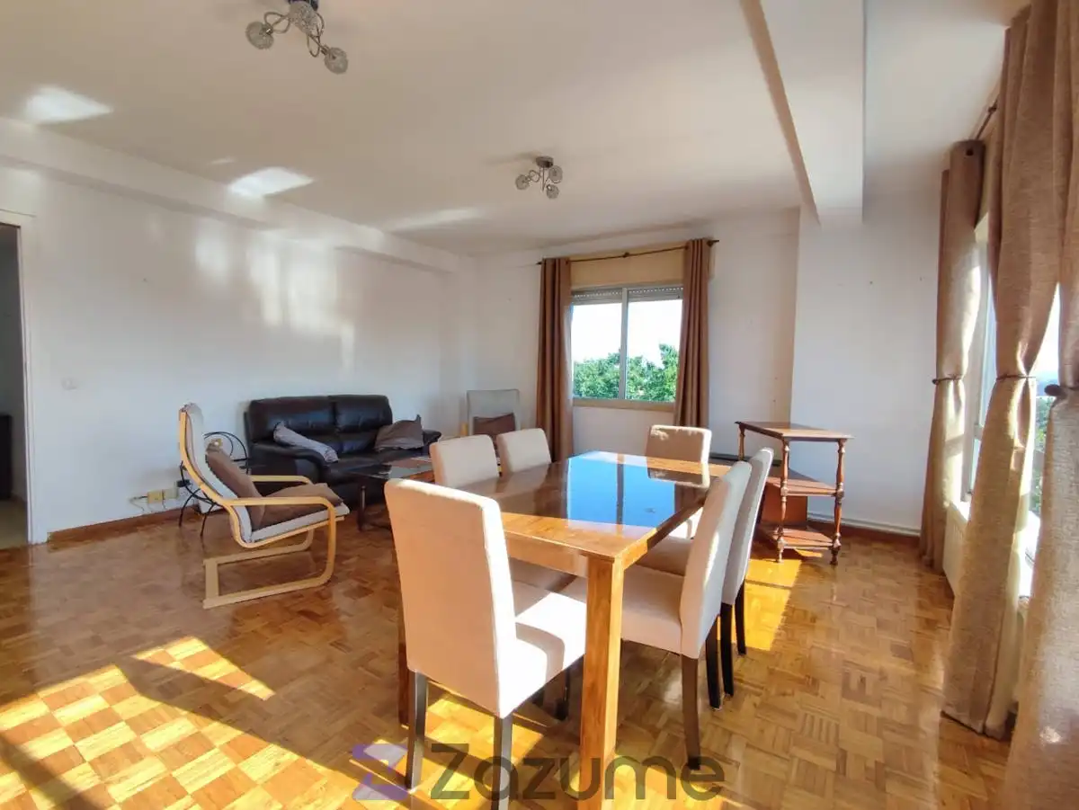 Wohnung zur Miete in C. Padre Feijoo, Caranza