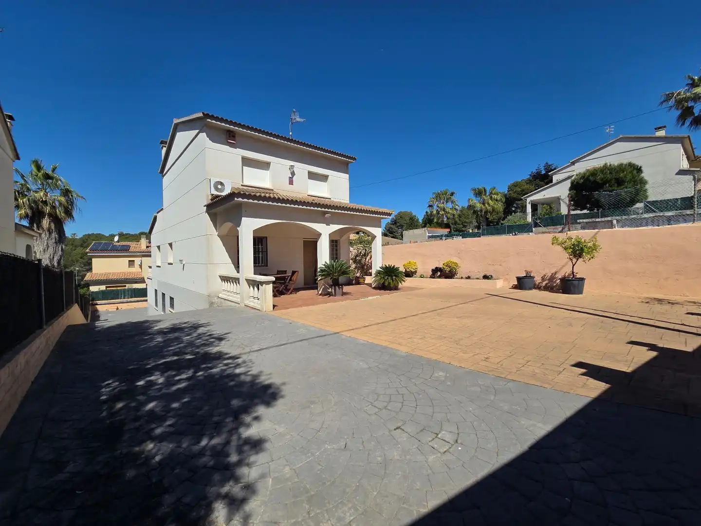 Houses for sale in Mas Mel