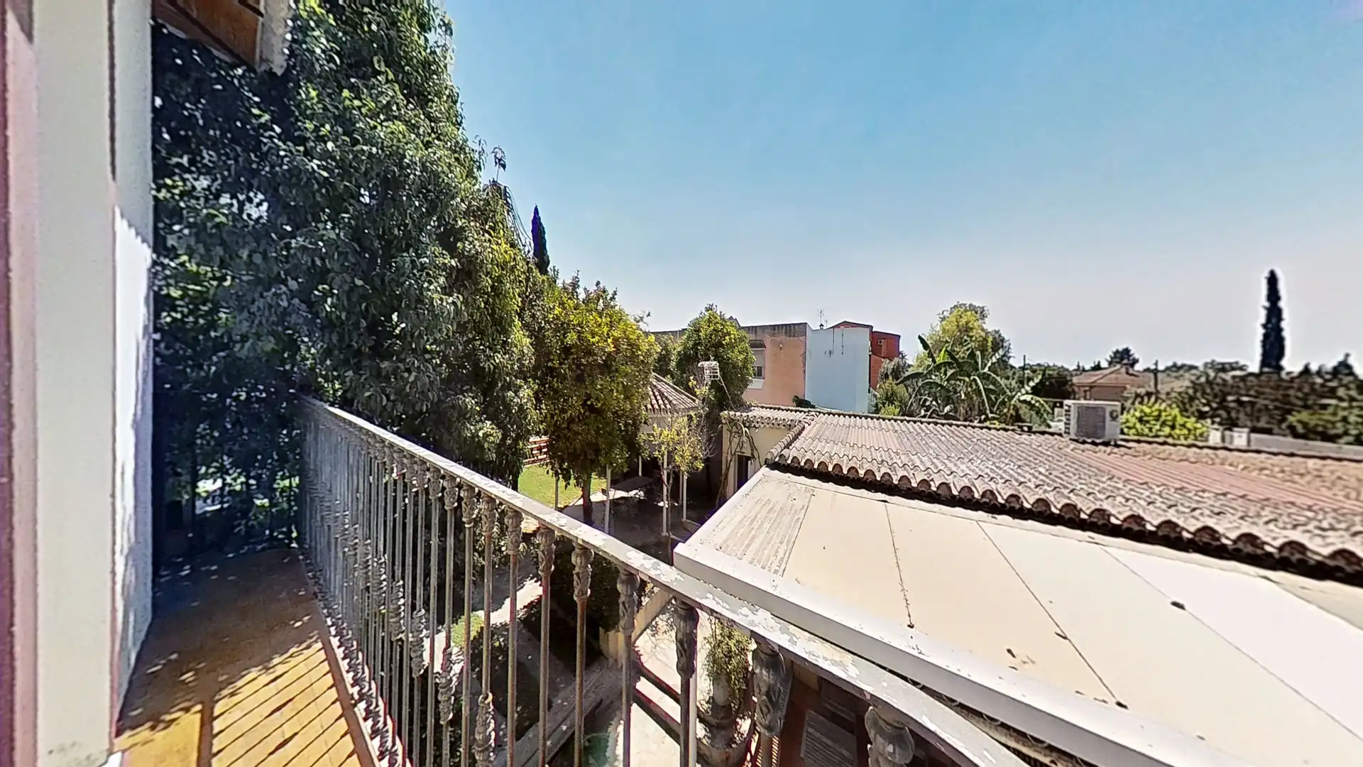 Exterior view of Houses for sale in Dos Hermanas  with Air Conditioner, Heating and Swimming Pool
