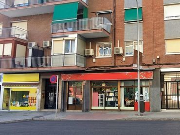 Local comercial en venda a Calle OCAÑA