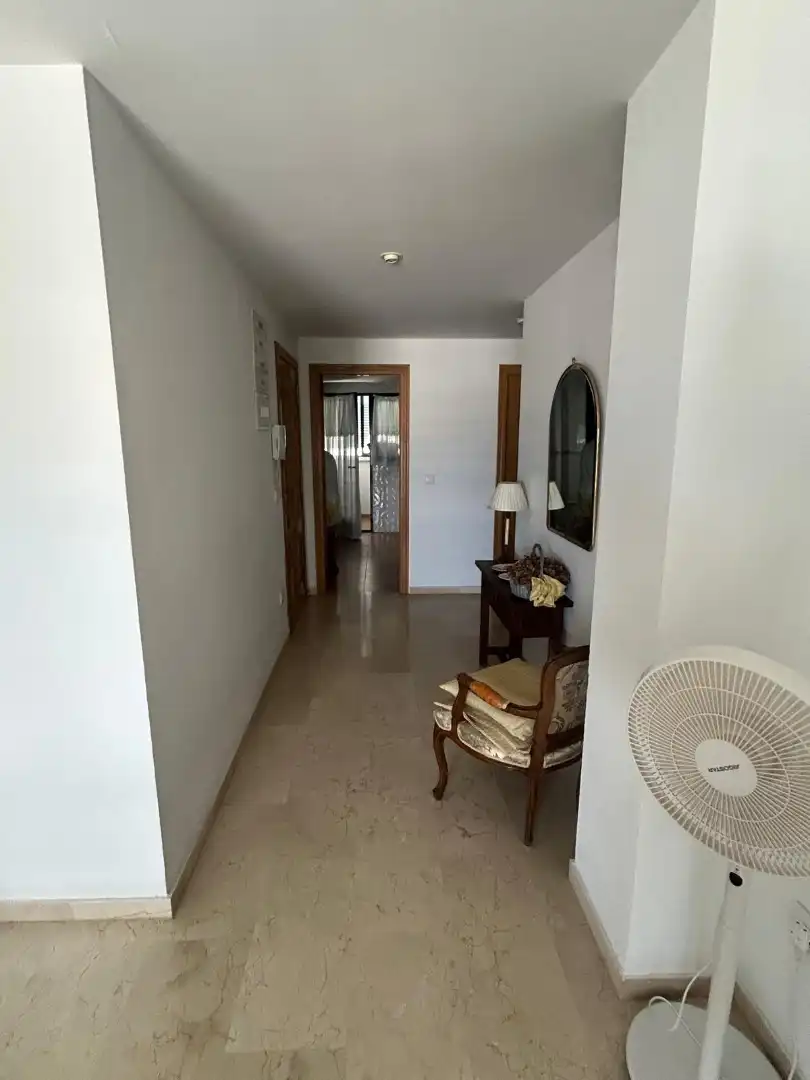 Appartamento con piscina in vendita a Carrer del Comtat 129, imagen 3