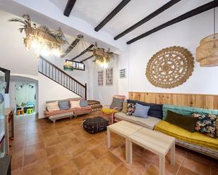 Sala d'estar de Finca rústica en venda en Onil amb Aire condicionat, Calefacció i Terrassa