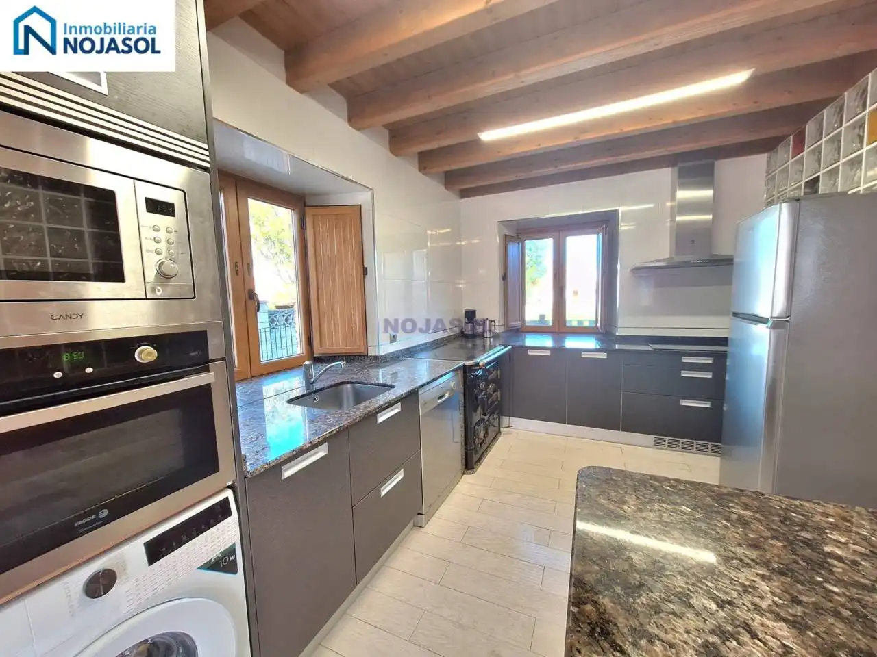 Cocina de Casa o chalet de alquiler en Noja con Calefacción, Jardín privado y Terraza