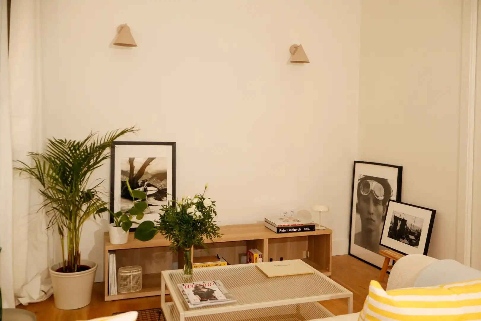 Sala d'estar de Apartament en venda en Madrid amb Aire condicionat, Calefacció i Moblat