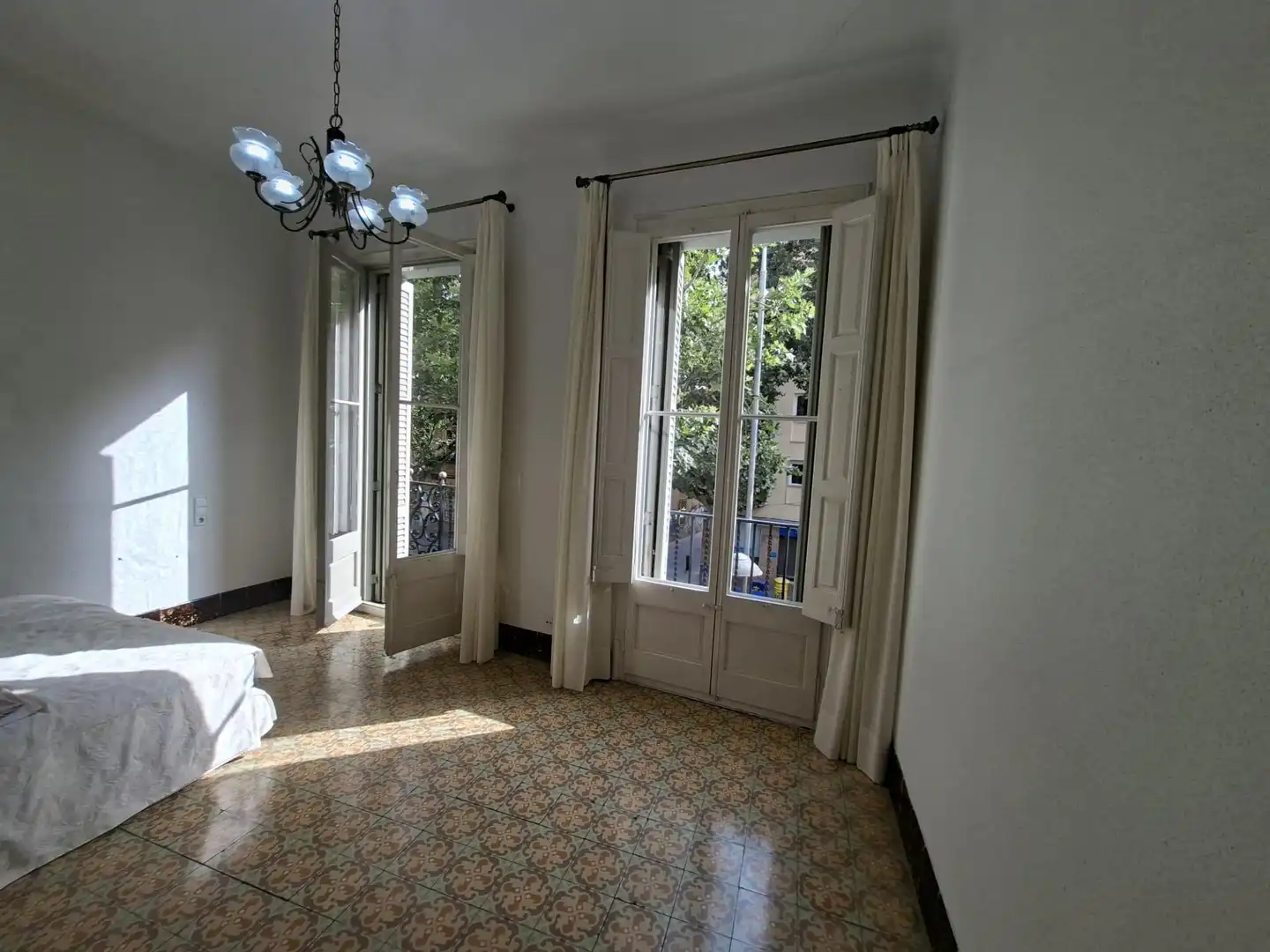 Wohnzimmer von Büro zur Miete in Badalona mit Klimaanlage und Heizung