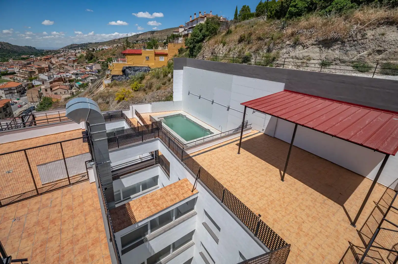 Piscina de Pis en venda en Cenes de la Vega amb Calefacció, Balcó i Piscina comunitària