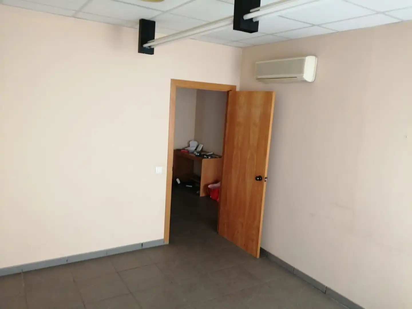 Business premises to rent in Puig rom 122, imagen 16
