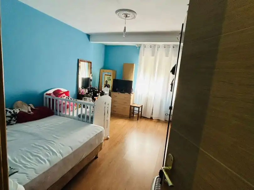Piso con ascensor en venta en Calle, linares 29,2A, imagen 9