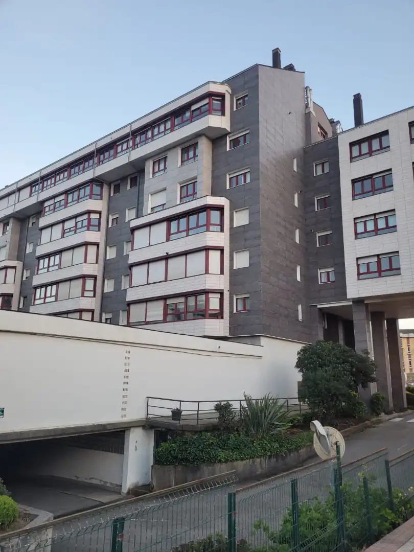 Vista exterior de Garaje en venta en Castrillón