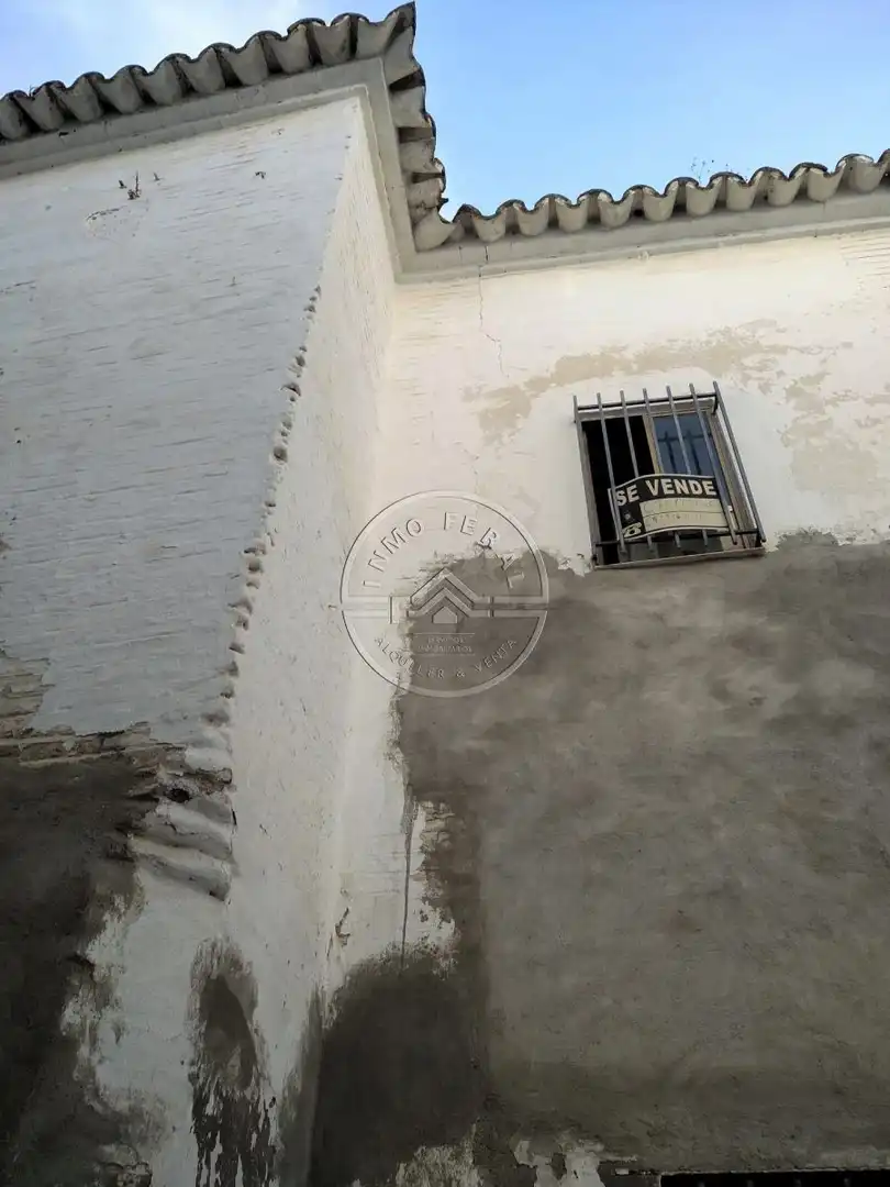 Vista exterior de Casa o xalet en venda en Écija amb Terrassa
