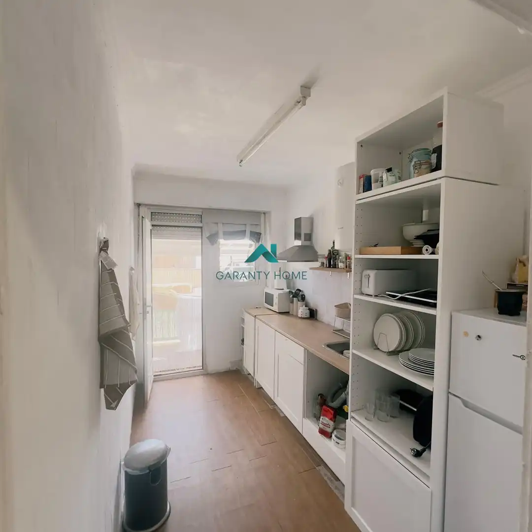 Cocina de Piso en venta en Sagunto / Sagunt con Aire acondicionado, Calefacción y Amueblado