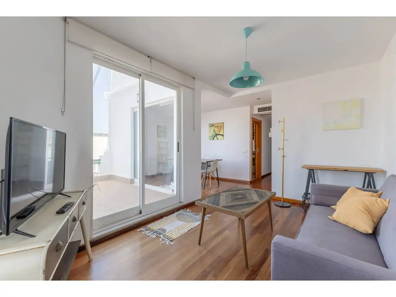 Wohnzimmer von Dachboden zum Verkauf in Valencia mit Klimaanlage, Parkett und Terrasse