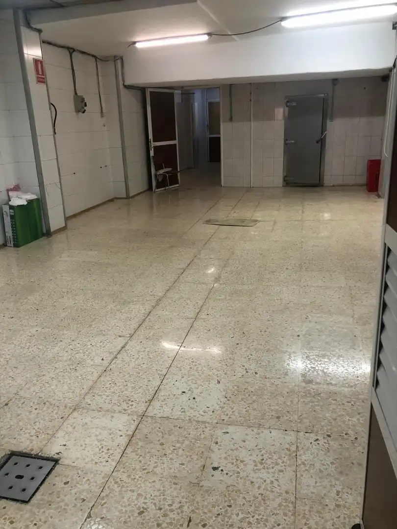 Local comercial en venda a Centre, imagen 7