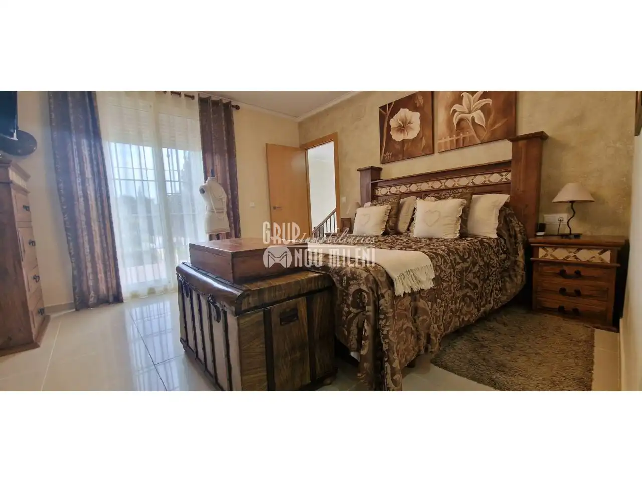 Bedroom of Houses for sale in Picassent  with Air Conditioner, Private garden and Terrace