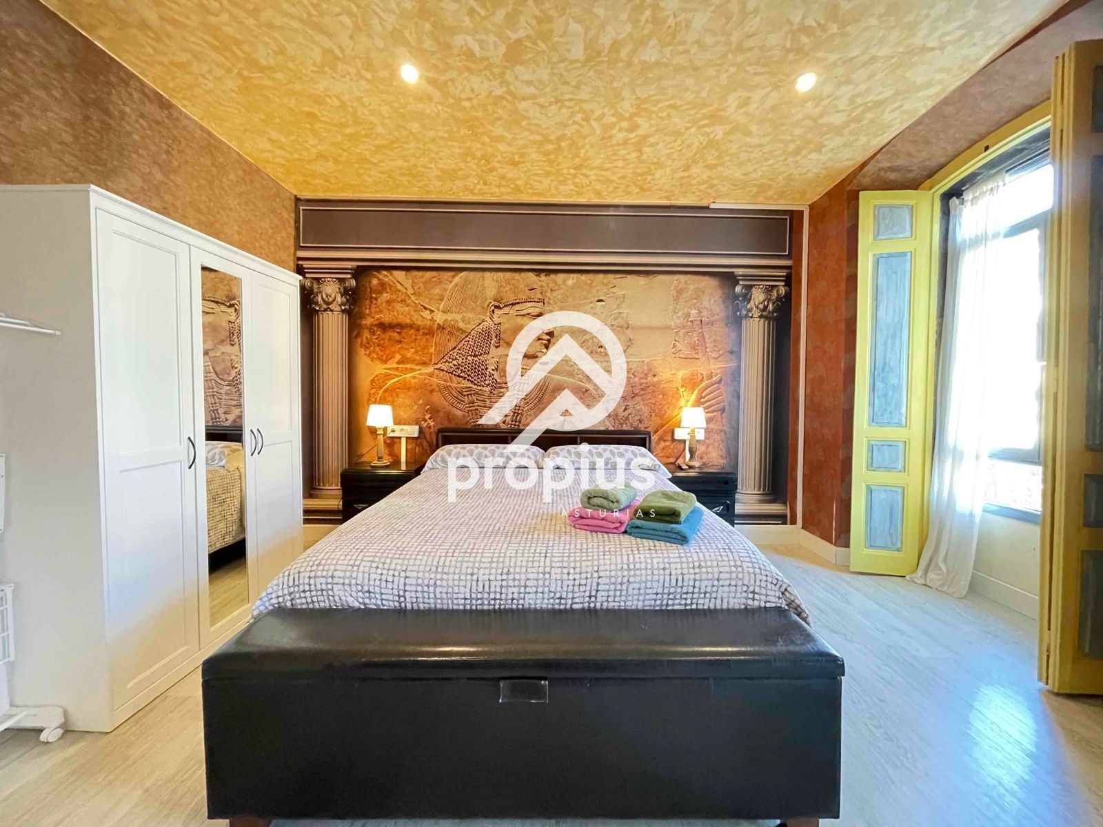 Bedroom of Flat for sale in Llanes  with Heating, Parquet flooring and Terrace