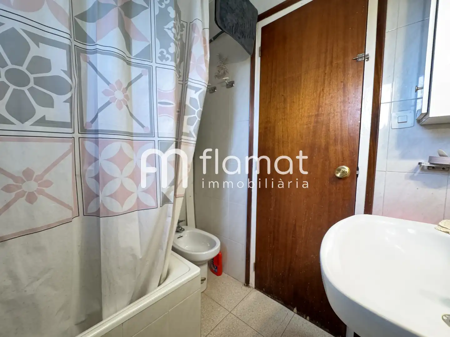 Baño de Piso en venta en Girona