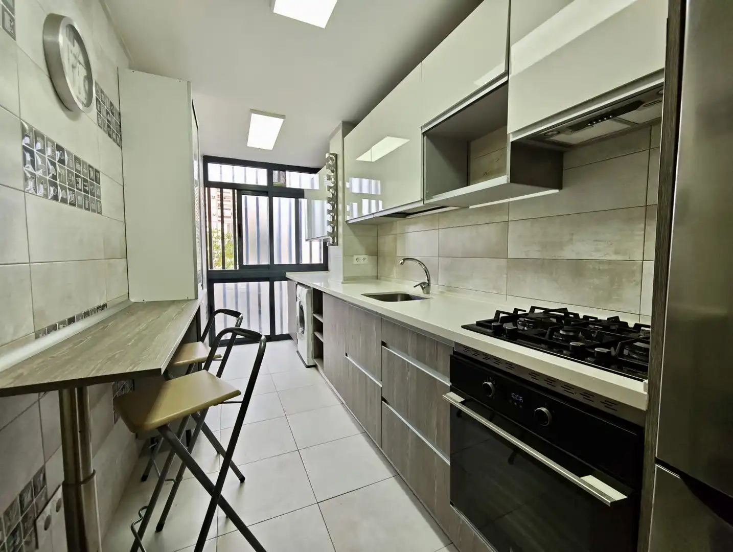 Apartment with pool for sale in Playa de Poniente, imagen 11