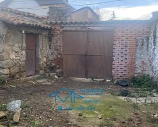 Casa o xalet en venda en Cebreros amb Jardí privat