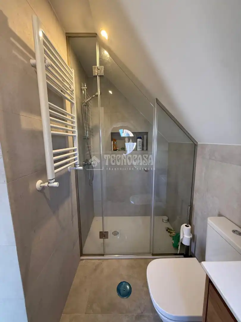 Baño de Piso en venta en Madrid con Aire acondicionado, Calefacción y Terraza