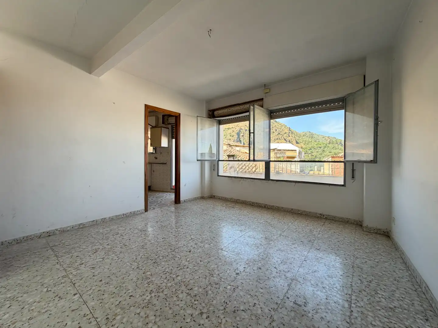 Dormitori de Casa o xalet en venda en Cazorla amb Terrassa i Balcó