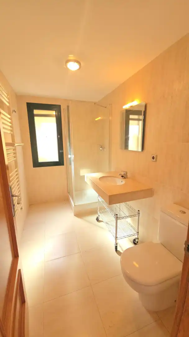 Bany de Casa o xalet en venda en Reus amb Calefacció, Jardí privat i Terrassa