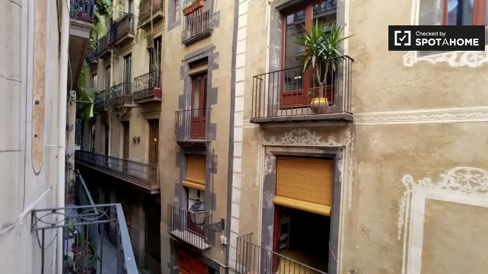 Terraza de Piso para compartir en Barcelona con Aire acondicionado, Calefacción y Terraza