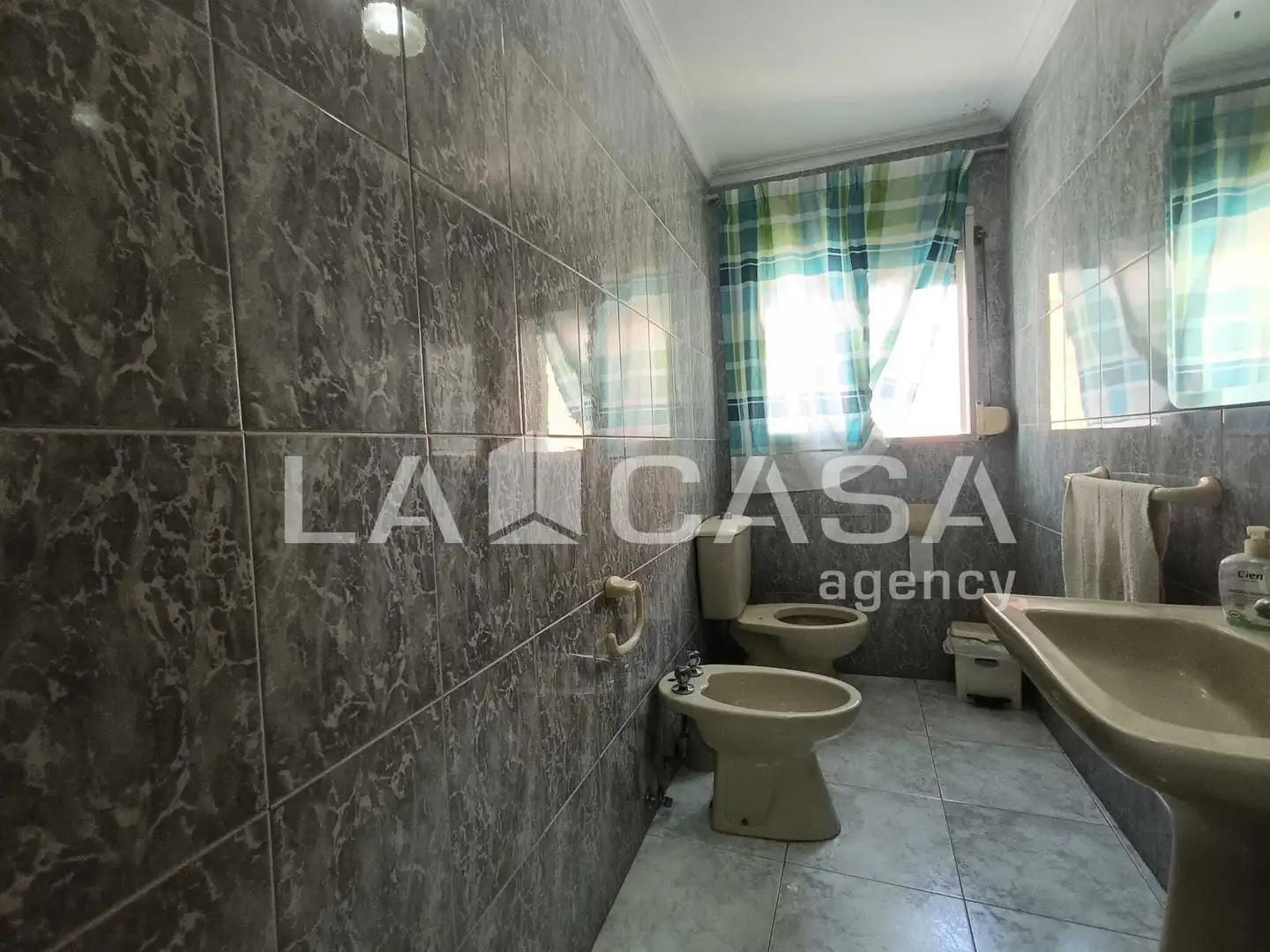 Casa o xalet en venda en Algeciras amb Terrassa i Traster