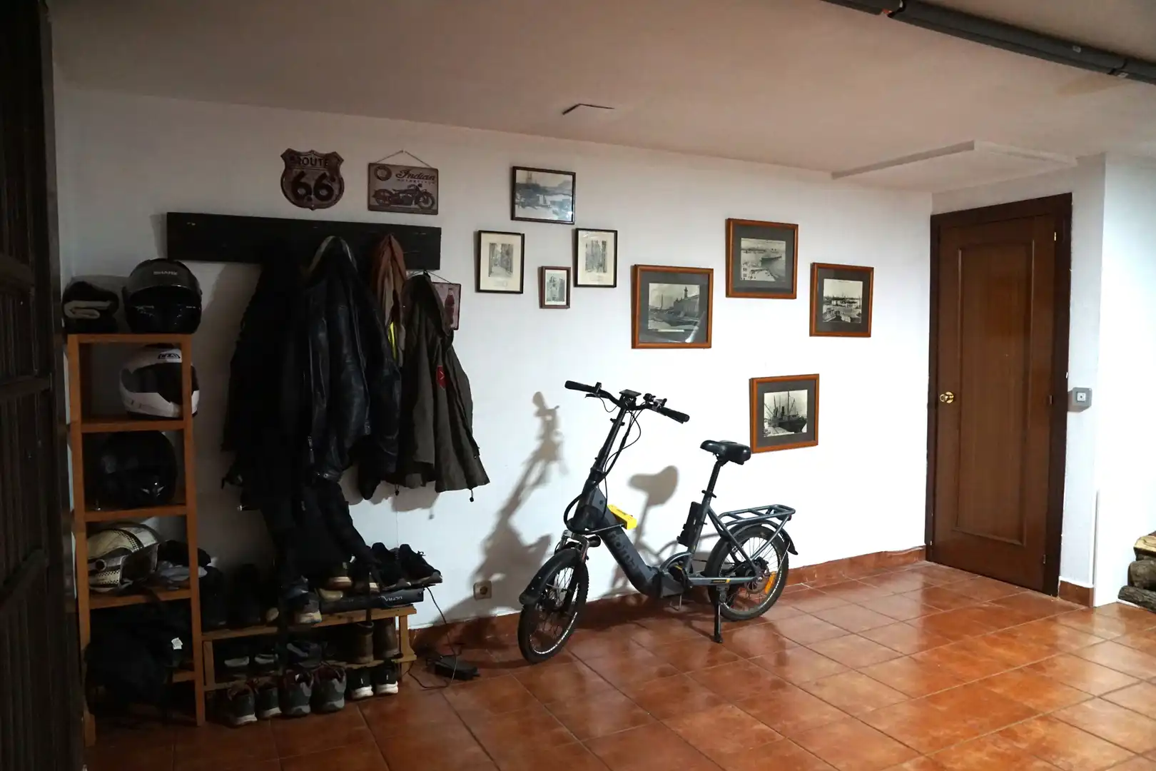Einfamilien-Reihenhaus zum Verkauf in Badalona mit Klimaanlage, Heizung und Privatgarten