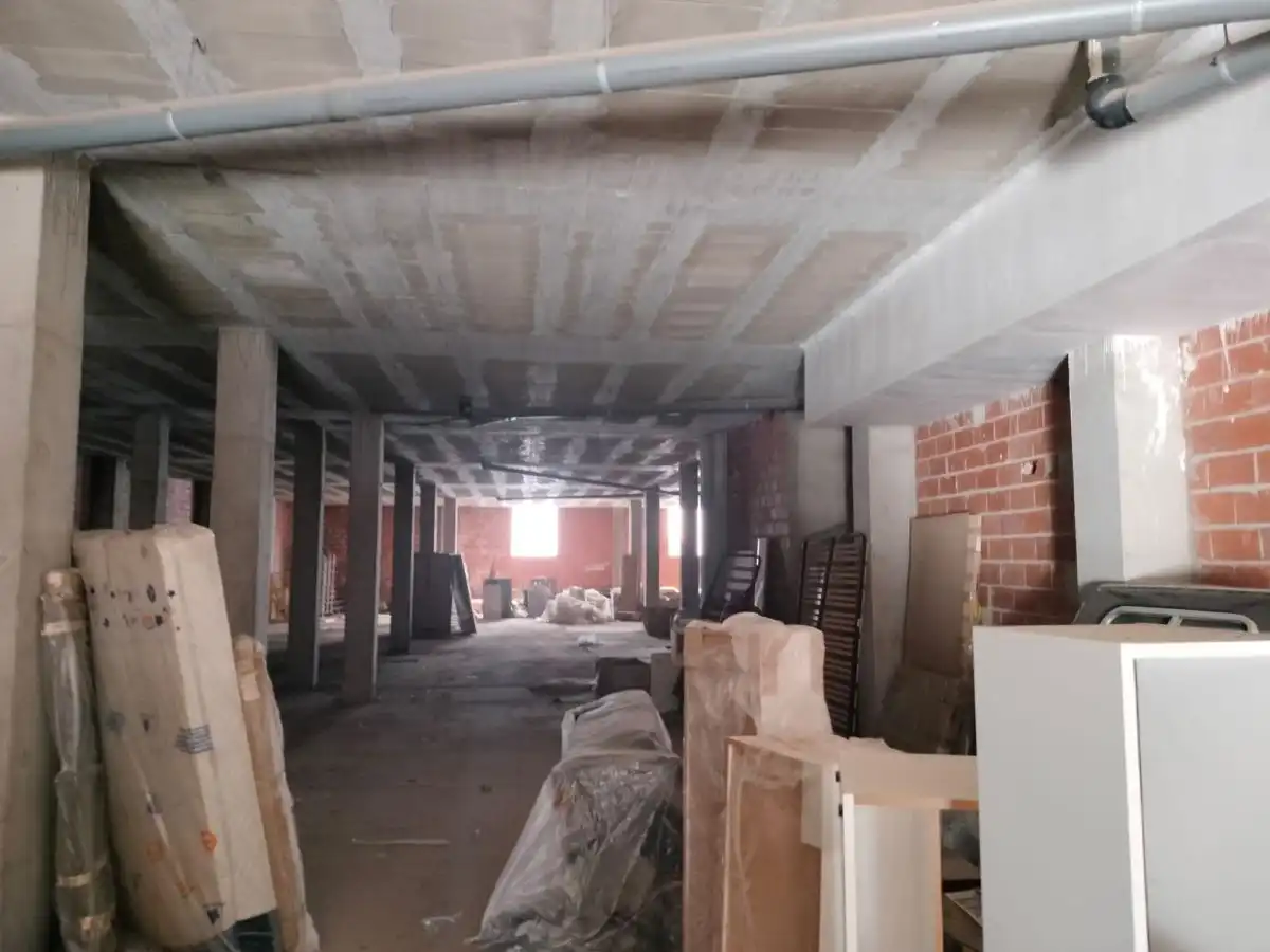 Local comercial en venda a Circunvalación, imagen 7