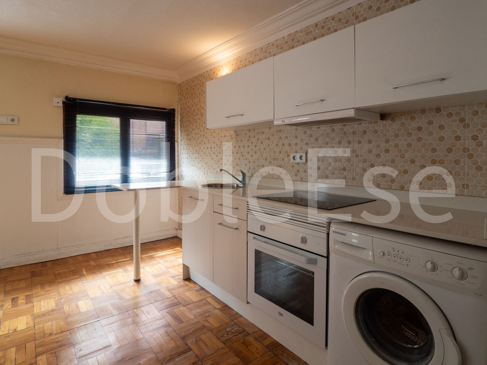 Cocina de Piso en venta en Gijón  con Calefacción y Parquet