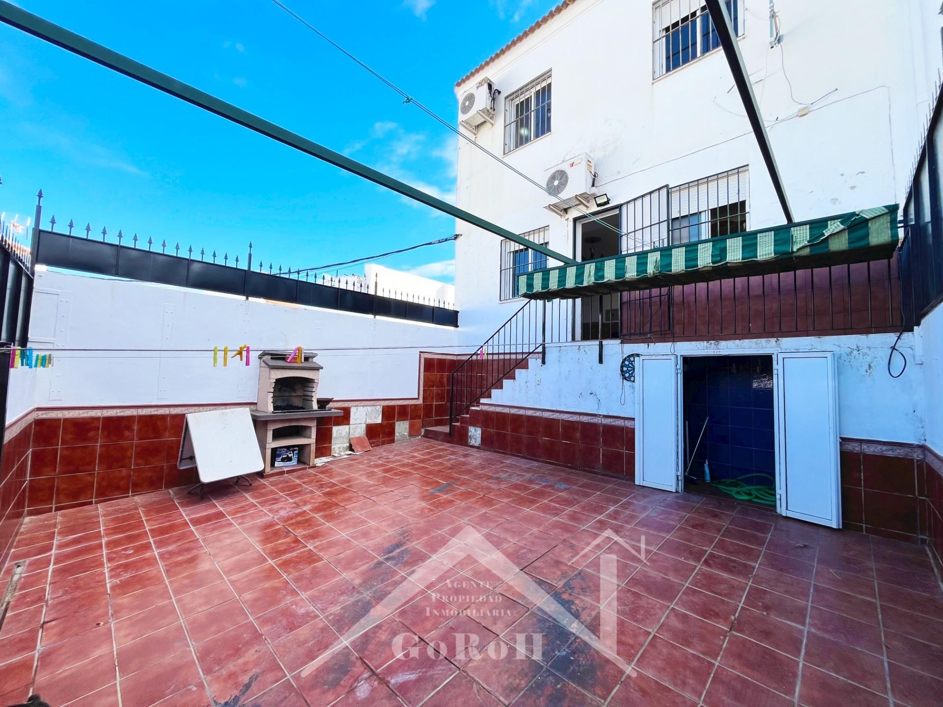 Jardín de Casa adosada en venta en Castilblanco de los Arroyos con Aire acondicionado, Terraza y Trastero