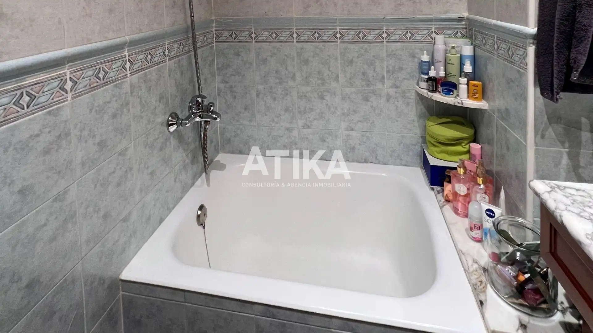 Bathroom of Flat for sale in Ontinyent  with Heating, Terrace and Storage room