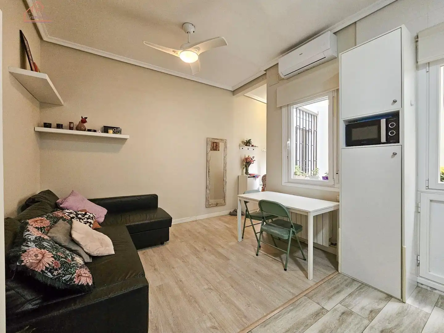 Sala de estar de Piso de alquiler en Madrid con Aire acondicionado, Calefacción y Amueblado