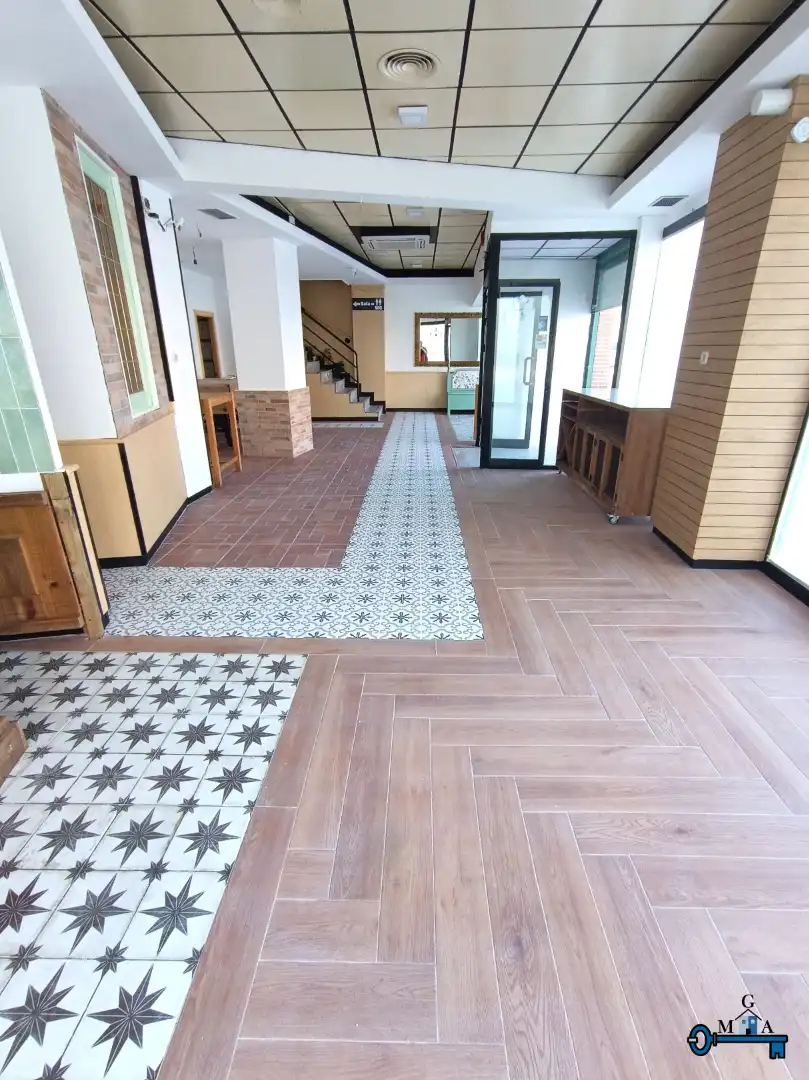 Local comercial en traspaso en Centro, imagen 2