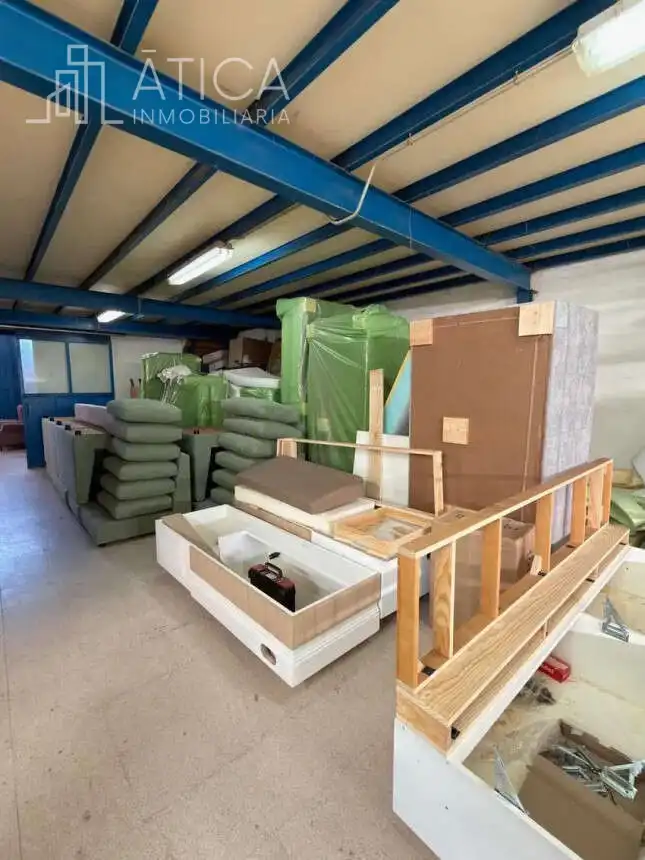 Nau industrial en venda a Castillejo de Martín Viejo