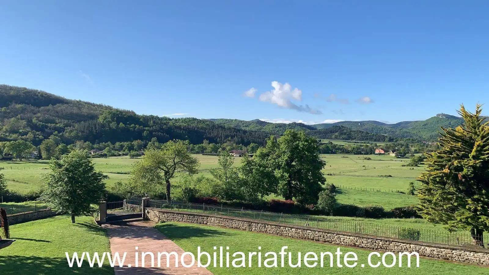 Casa o chalet en venta en Zuia con Jardín privado, Terraza y Trastero