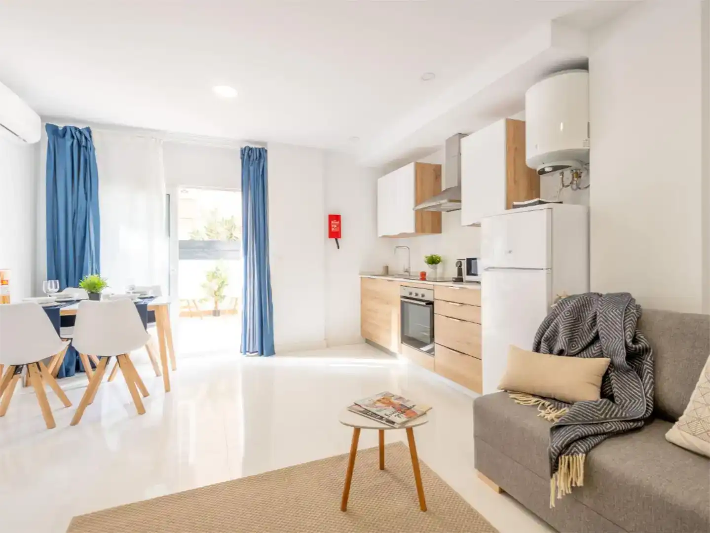 Kitchen of Commercial properties for sale in Santa Pola  with Air Conditioner
