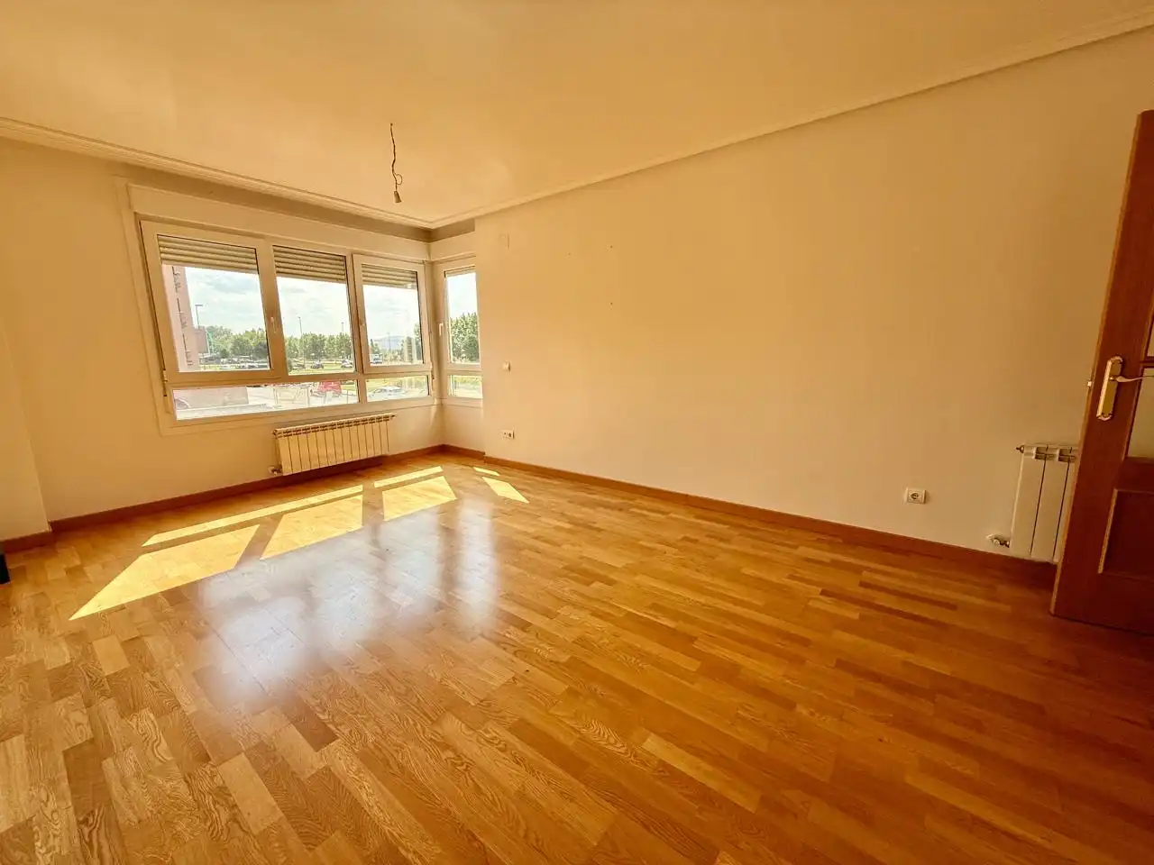 Piso con piscina en venta en DALIA